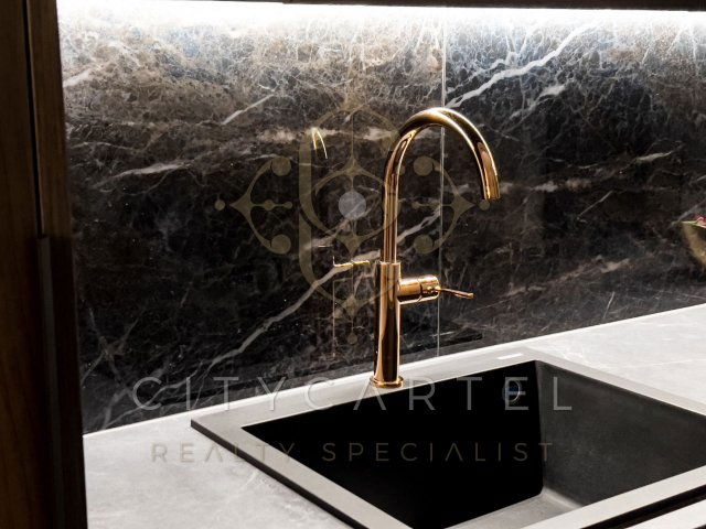 Eladó téglalakás, Budapesten, VI. kerületben 210 M Ft, 3 szobás