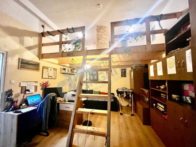 Eladó téglalakás, Budapesten, X. kerületben, Szállás utcában