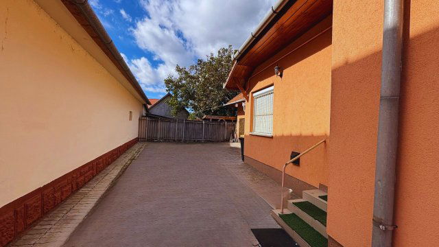 Eladó családi ház, Mezőkövesden, 48-as Hősök útján 45 M Ft