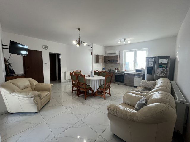 Eladó családi ház, Mikepércsen 130 M Ft, 3+1 szobás