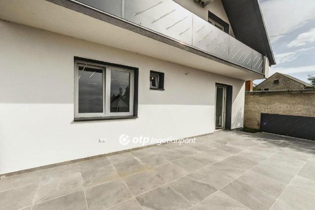 Eladó családi ház, Gyenesdiáson 144.9 M Ft, 4+1 szobás