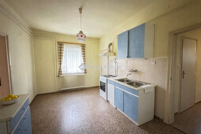 Eladó családi ház, Nagykőrösön 34 M Ft, 3 szobás