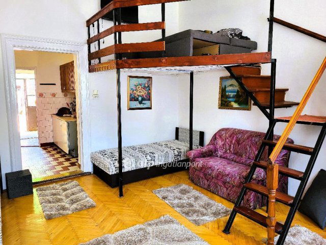 Eladó családi ház, Budapesten, XX. kerületben 49 M Ft, 1 szobás