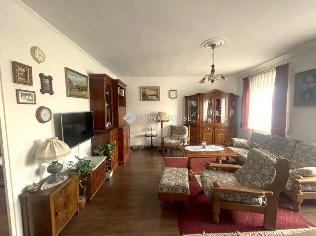 Eladó sorház, Sopronban 145 M Ft, 5 szobás / költözzbe.hu