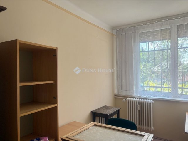 Eladó téglalakás, Nyíregyházán 36.5 M Ft, 2 szobás