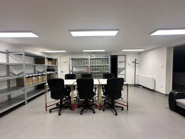 Eladó ipari ingatlan, Lovasberényben 128 M Ft