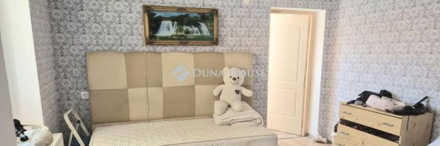 Eladó családi ház, Békéscsabán 53.9 M Ft, 4 szobás