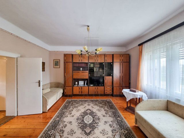 Eladó sorház, Szombathelyen 54 M Ft, 2 szobás