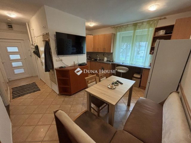 Eladó téglalakás, Szombathelyen 44.9 M Ft, 2 szobás