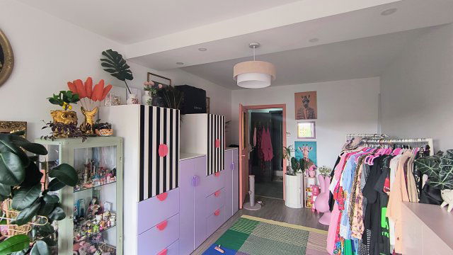 Eladó panellakás, Budapesten, III. kerületben, Szentendrei úton