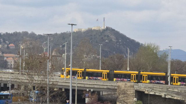 Kiadó téglalakás, albérlet, IX. kerületben, Liliom utcában