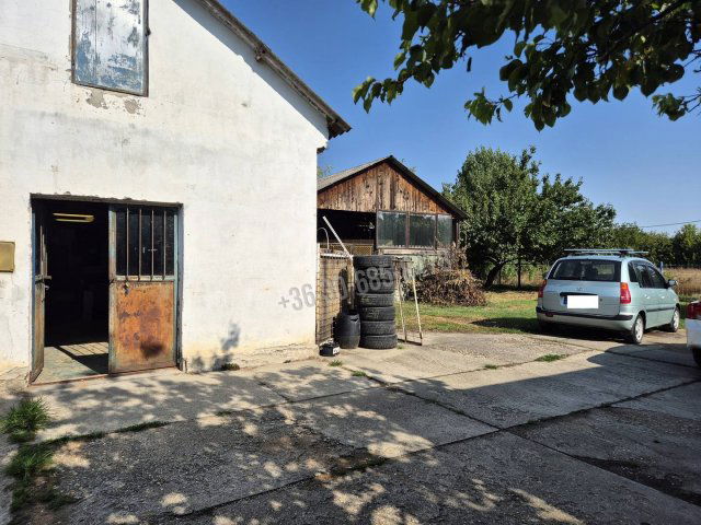 Eladó ipari ingatlan, Halásztelken 79.9 M Ft, 2 szobás
