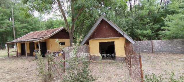 Eladó mezogazdasagi ingatlan, Jászberényben 35 M Ft, 2 szobás