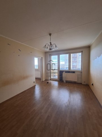 Eladó panellakás, Debrecenben 54.5 M Ft, 3 szobás