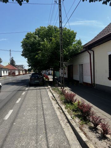 Eladó családi ház, Mórahalmon 29.9 M Ft, 2 szobás