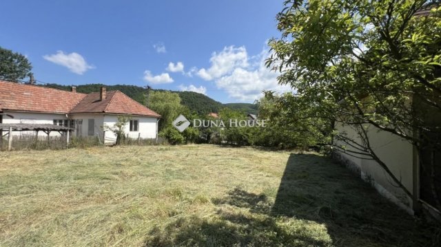 Eladó családi ház, Szarvaskőben 25.9 M Ft, 2 szobás