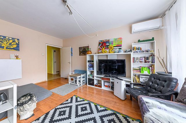 Eladó panellakás, Budapesten, X. kerületben 57 M Ft, 1 szobás