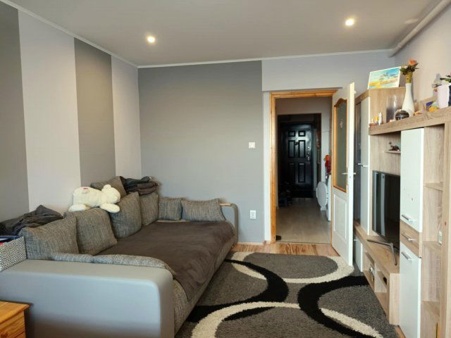 Eladó panellakás, Debrecenben, Borbíró téren 69.9 M Ft