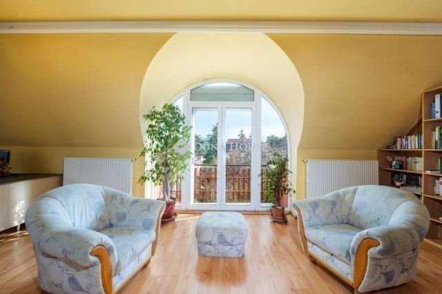 Eladó családi ház, Budapesten, III. kerületben 265 M Ft