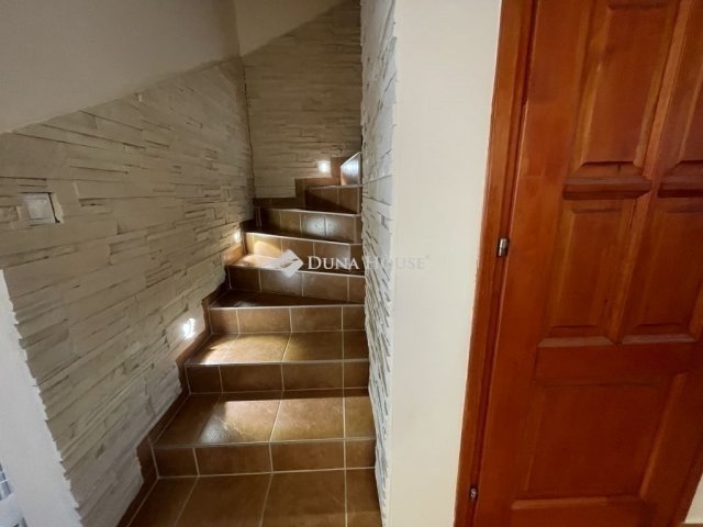 Eladó családi ház, Kecskeméten 86 M Ft, 4 szobás