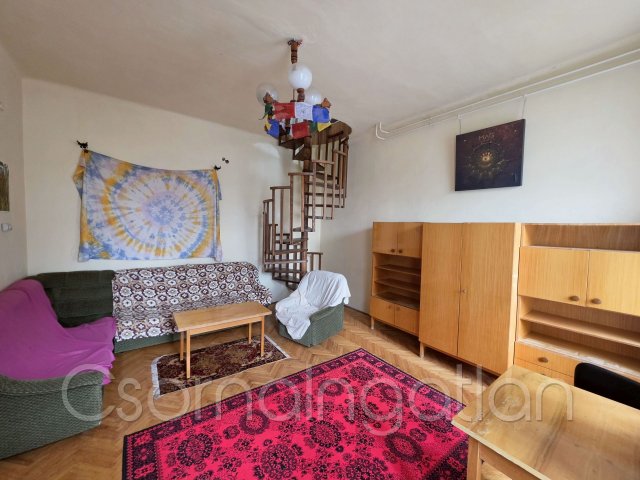 Eladó téglalakás, Győrött 35 M Ft, 1+1 szobás
