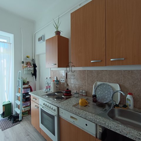 Eladó téglalakás, Nagykanizsán 16.9 M Ft, 1 szobás