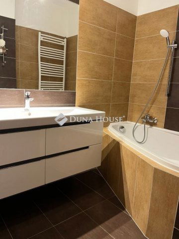 Eladó ikerház, Kozármislenyen, Széchenyi utcában 89.9 M Ft