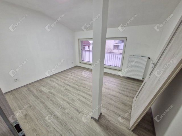 Eladó téglalakás, Nagykanizsán 78 M Ft, 4 szobás