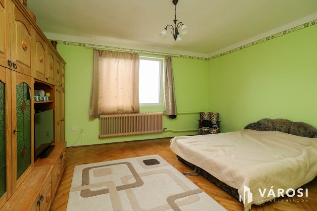 Eladó családi ház, Kiszomboron 23.9 M Ft, 3 szobás