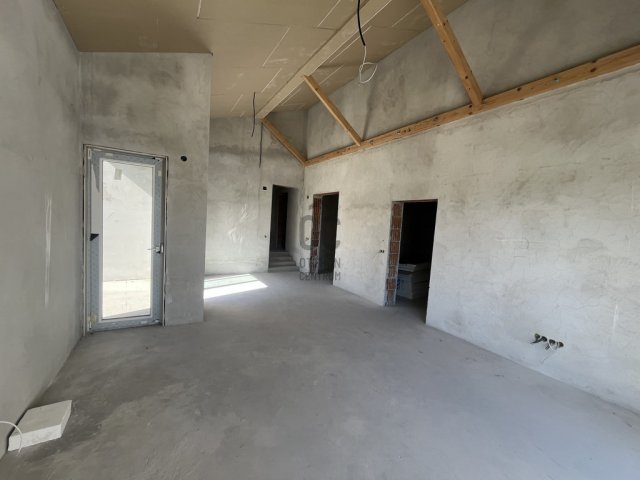 Eladó családi ház, Nagytarcsán 148.9 M Ft, 5 szobás