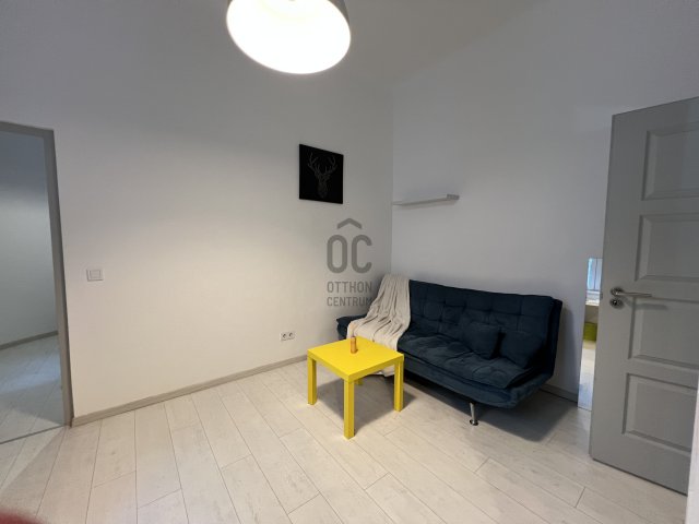 Eladó téglalakás, Budapesten, V. kerületben, Irányi utcában