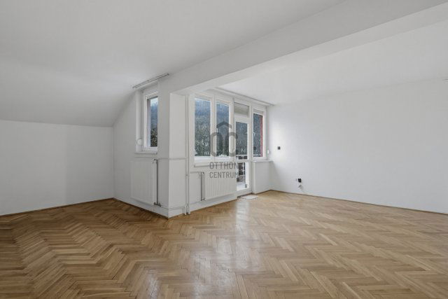 Eladó téglalakás, Budapesten, XII. kerületben 160 M Ft, 3 szobás