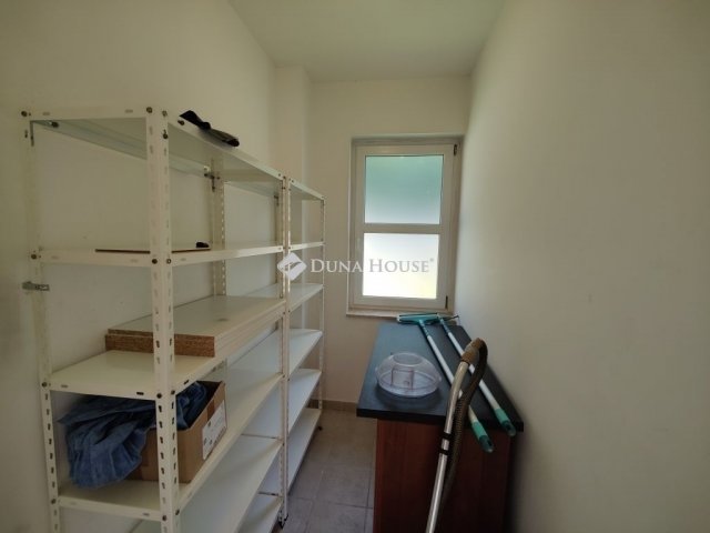 Eladó családi ház, Budapesten, XVIII. kerületben 199.9 M Ft