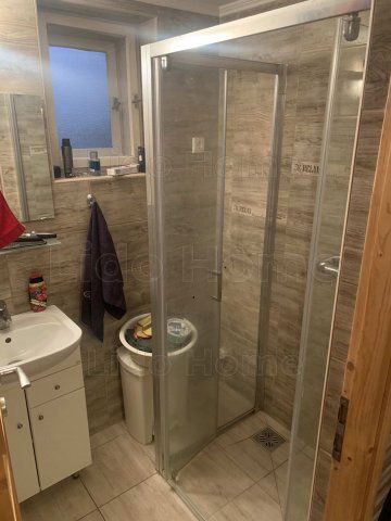 Eladó családi ház, Balatonszárszón 77 M Ft, 6 szobás