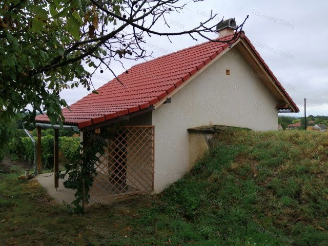 Eladó mezogazdasagi ingatlan, Balatonszabadiban 19.9 M Ft, 2 szobás