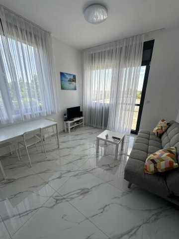 Kiadó téglalakás, albérlet, Pécsett 250 E Ft / hó, 1 szobás