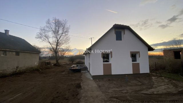 Eladó családi ház, Tápióbicskén 37.5 M Ft, 3 szobás