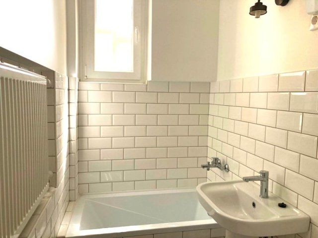 Kiadó téglalakás, albérlet, Pécsett, Heim Pál utcában