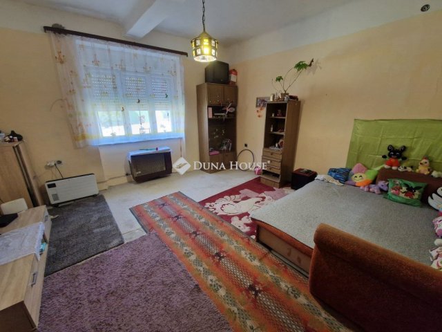 Eladó családi ház, Bácsbokodon 8.99 M Ft, 4 szobás