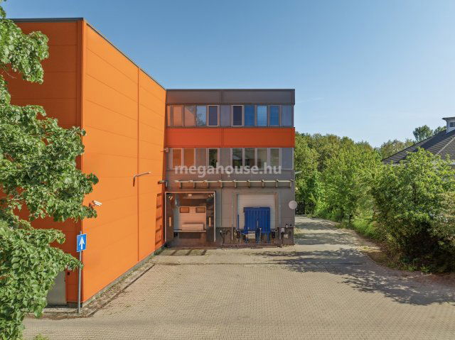 Kiadó ipari ingatlan, Budaörsön 4043 E Ft / hó