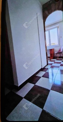 Kiadó téglalakás, albérlet, Tatabányán 200 E Ft / hó