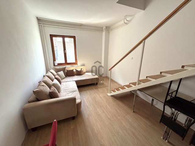 Eladó családi ház, Debrecenben 155 M Ft, 10 szobás