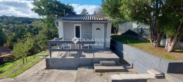 Eladó családi ház, Szentendrén 38.9 M Ft, 1 szobás