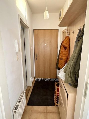 Eladó téglalakás, Budapesten, VIII. kerületben 59 M Ft, 1 szobás
