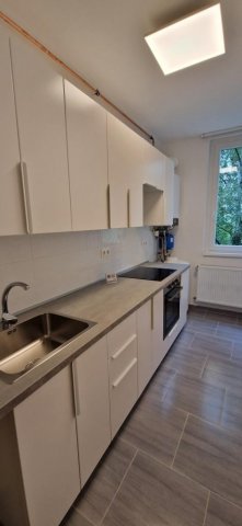 Kiadó téglalakás, albérlet, Kaposváron, 48-as Ifjúság útján