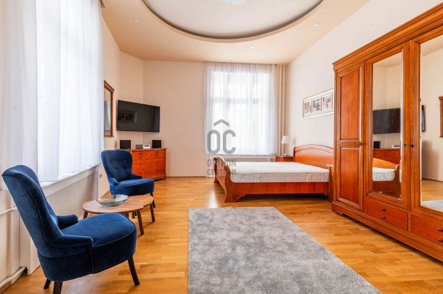 Kiadó téglalakás, albérlet, V. kerületben, Zoltán utcában