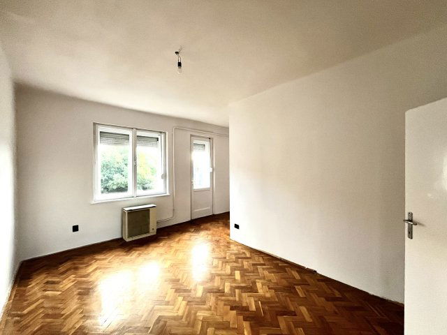 Eladó téglalakás, Miskolcon 29.95 M Ft, 1+2 szobás