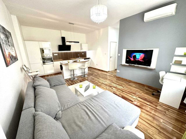 Eladó téglalakás, Budapesten, V. kerületben, Falk Miksa utcában