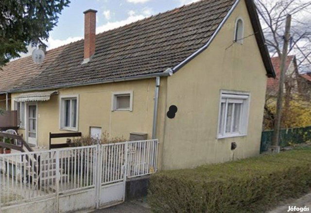 Eladó családi ház, Szigetmonostorban 25 M Ft, 1 szobás