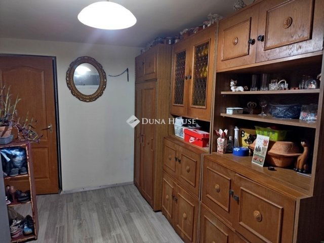 Eladó sorház, Dunakeszin 74.9 M Ft, 4 szobás